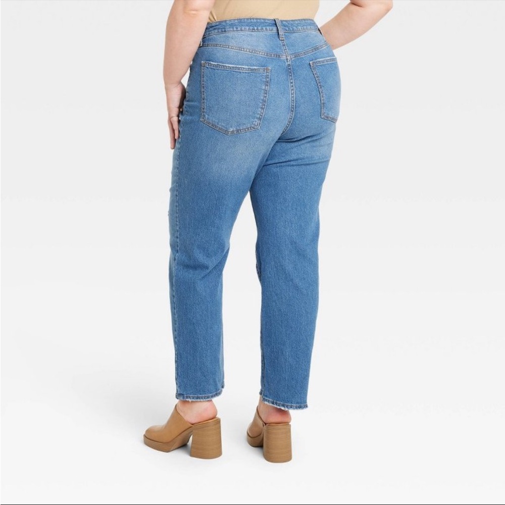 Universal Thread high-rise button fly women’s jea… - image 2